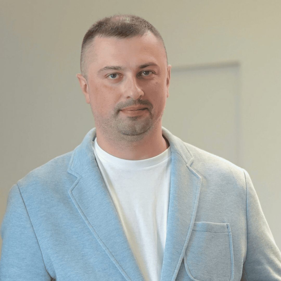 Панов